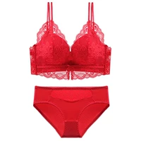 Красный комплект