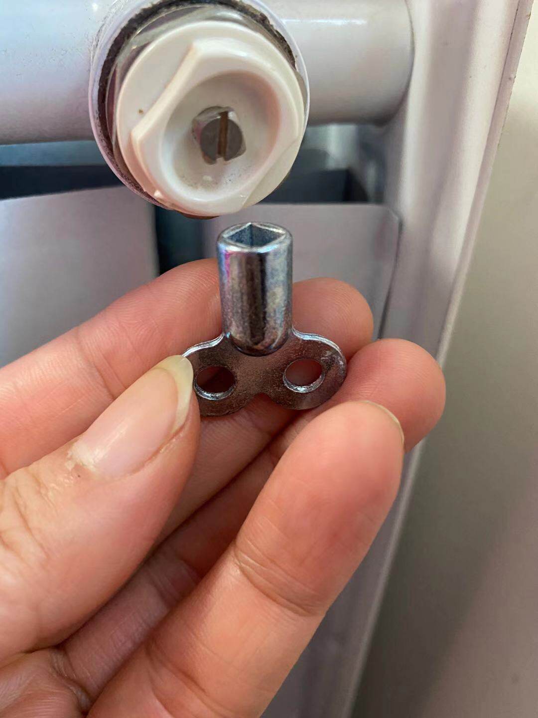 Heating Sheet Vent Valve Key Radiating Fin Key Switch Central Heating Sheet Exhaust Metal Manual Square Four-corner Wrench