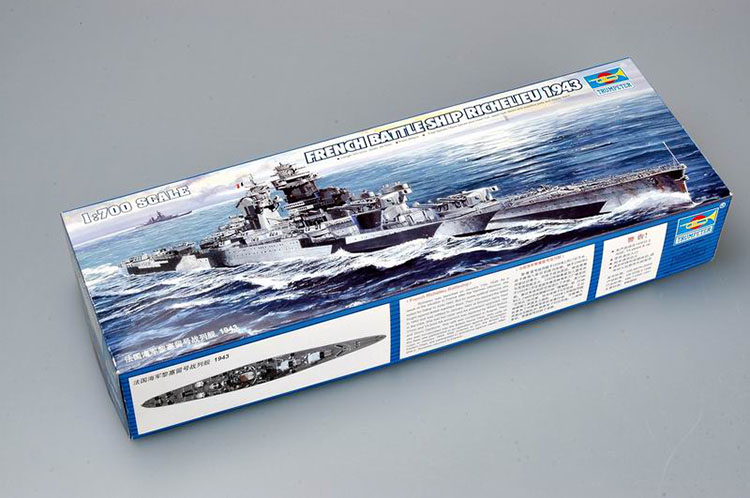 Trumpeter quân đội lắp ráp mô hình tàu chiến mô hình 1: 700 Tàu chiến Richelieu của Hải quân Pháp 05750 - Mô hình máy bay / Xe & mô hình tàu / Người lính mô hình / Drone máy bay đồ chơi mô hình