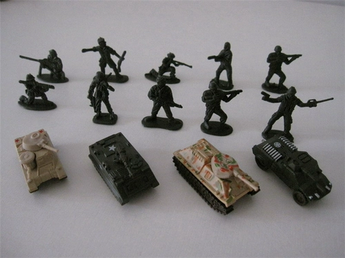 Настольная игра, современный танк, солдат