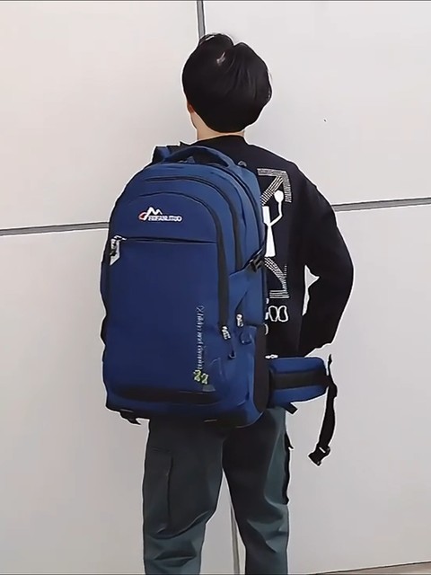 Backpack Men's Backpack 60 Liters Large Capacity Waterproof Outdoor Travel Lightweight Mountaineering Bag Fashionable and Simple