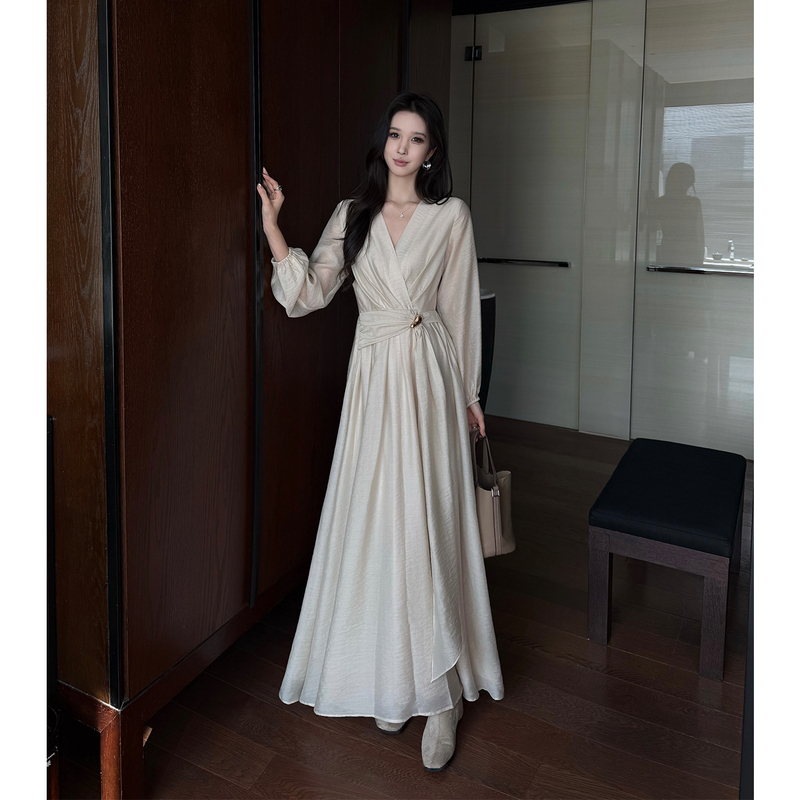 By Onion Lyocell Tencel V-Neck Cross Long-Sleeve Tie Waist Dress 2026 Autumn Elegant Long Dress By Onion Lyocell Tencel V-Neck Cross Long-Sleeve Tie Waist Dress 2026 Autumn Elegant Long Dress
