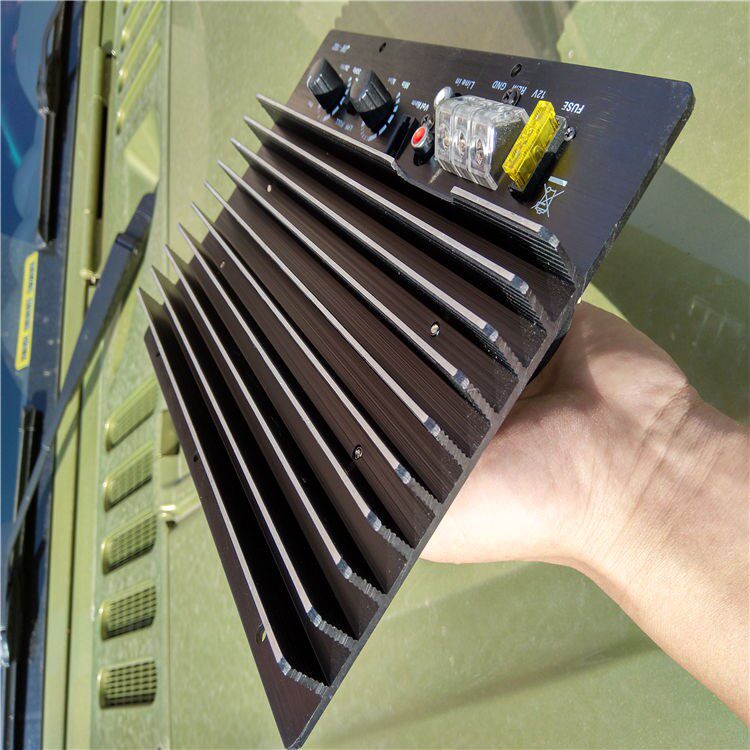 New 12V automobile subwoofer power amplifier trunk speaker amplifier CD control amplifier
