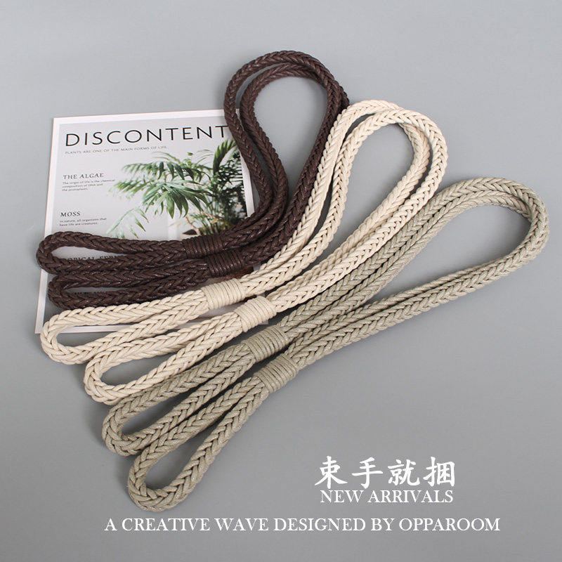 Bundle your hands and get it done in a minute. Curtain straps, hooks, storage and storage straps, simple and modern rope buckle design
