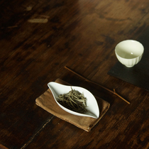 sus daily) Dehuan white porcelain white magnolia petal tea tea tea ceremony zero with tea mat beauty