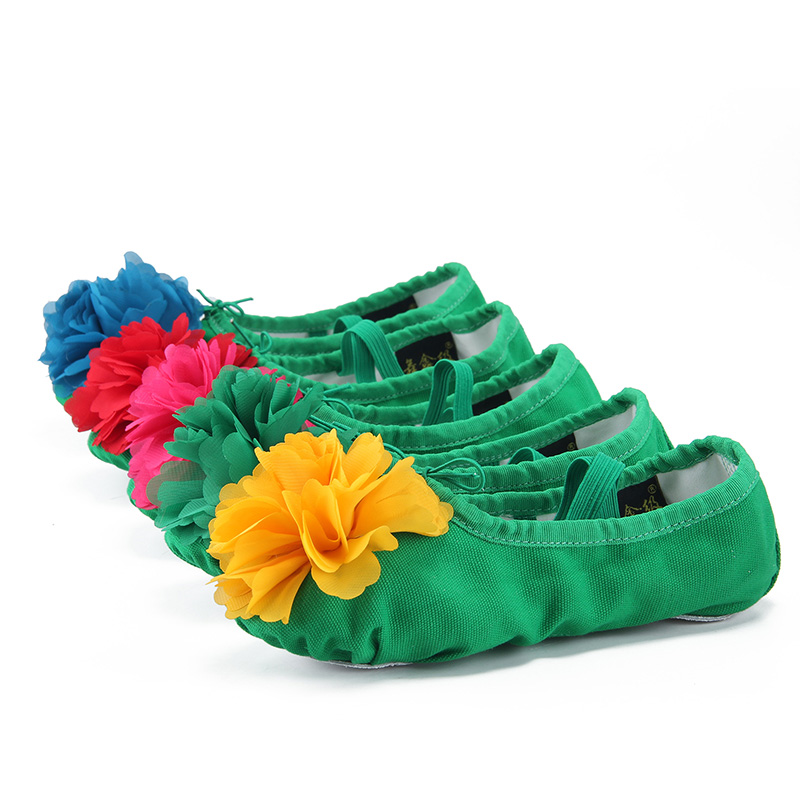 Green young child Cat Paw Ballet Dancer Belly Dance Chinese Dance Soft-bottom Flower Pearl male and female children practice shoes