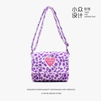 21 Wave Dot Purple Spot