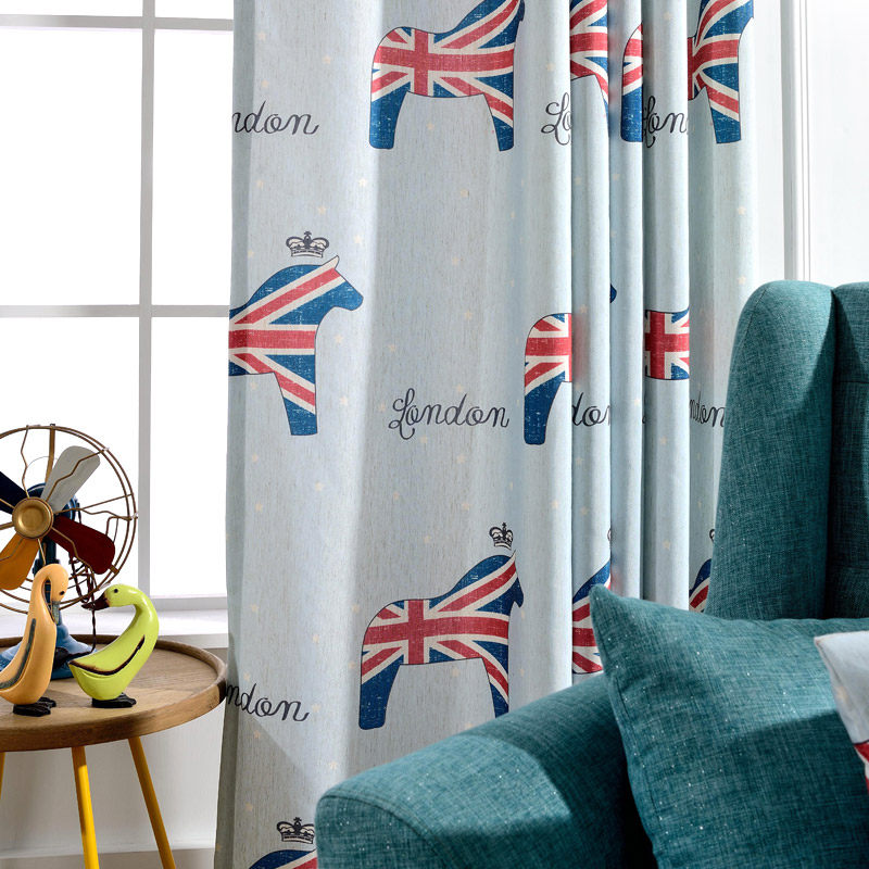 �������յ��к���ɫС�����鴰��C15XM