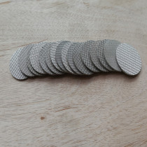 Self-produced 316 explosion-proof sheet 1 7mm stainless steel sintered mesh five-layer sintered sulfide plate filter QRLKS4