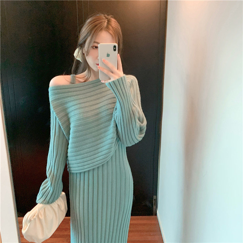 women s pullover sweater and knitted suspender dress suit nihaostyles clothing wholesale NSBY76872