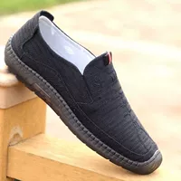 Hy611 Black