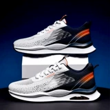 Весенне-летняя новая стильная дышащая спортивная и повседневная обувь из сетчатой ткани для мужчин, модные универсальные нескользящие кроссовки в корейском стиле на мягкой подошве