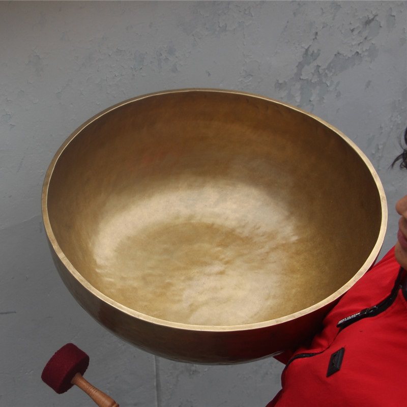 Tibetan song bowl Nepalese handmade pure copper professional SPA sound therapy chakra bowl Buddha sound bowl bowl full moon bowl 50cm