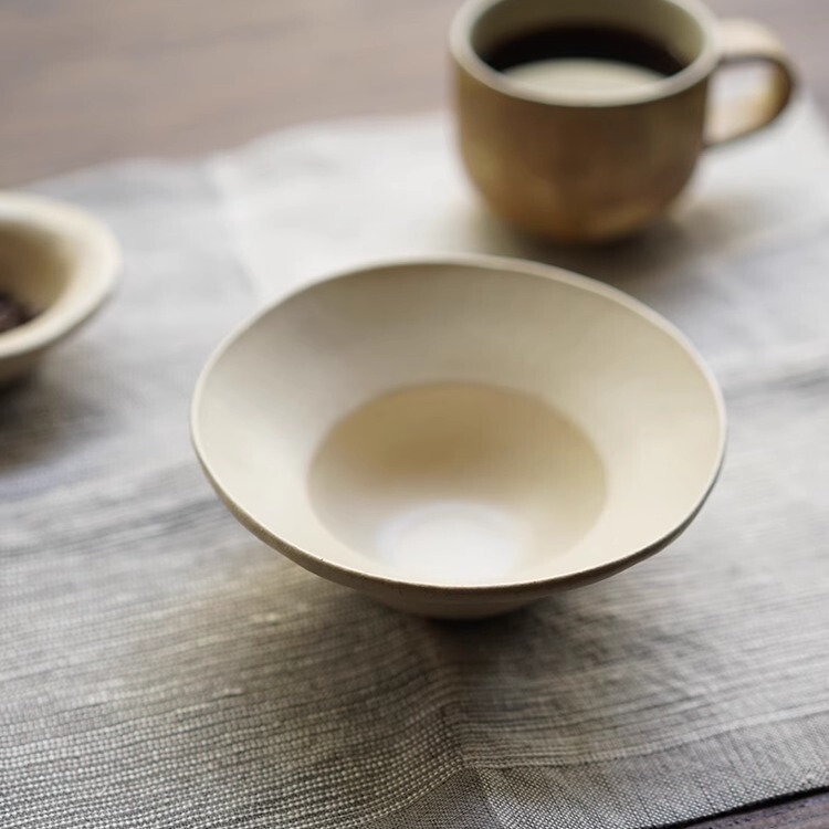 Hexia | Rice-Glazed Straw Hat Bowl, Dessert Utensils, Handmade Pottery Tableware Hexia | Rice-Glazed Straw Hat Bowl, Dessert Utensils, Handmade Pottery Tableware