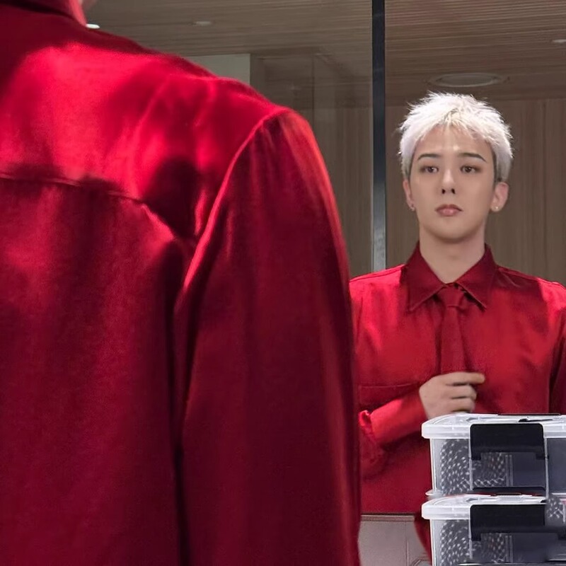 G-Dragon Style Lapel Long-Sleeve Bright Red Acetate Shirt 2025 Summer Niche Design Light Luxury Shirt Trend