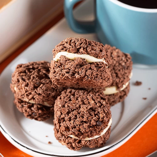 [Mud's Food Shop] Молоко скатывание хрустящее пирн -коровье молоко матч -ароматизированная шоколадная овсяная камера хрустящее печенье 120 г