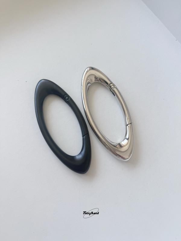 Cleanfit Style Metal Keychain Ring Oakleeey High-End Fashion Keychain Bag Pendant Waist Accessory