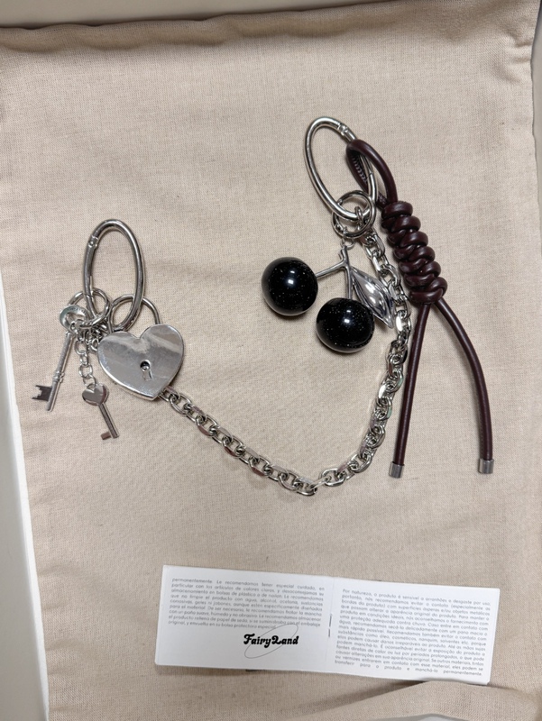 Original Punk Cherry Bag Chain Sweet and Cool Heart Lock Pendant Stainless Steel Chain Accessory Mixed and Matched Waist Accessory