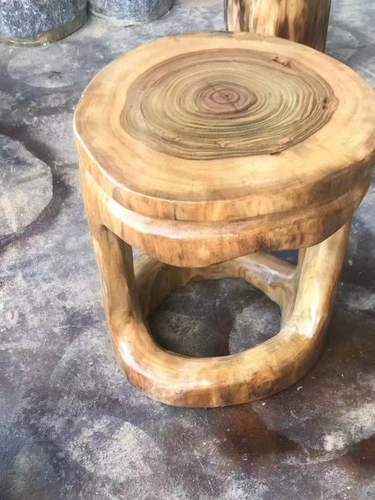 Пьерной пирс сплошной древесина Кампаре дерево пирс -пирз пня пня Творческий кофейный столик с твердым деревянным табурет