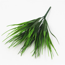 Single simulation grass fake flower green plant partition fence decoration simulation grass plastic grass seedling decoration small green plant