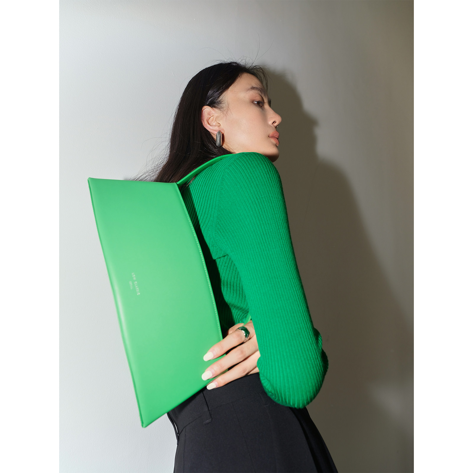 Maryme German Yangtze Chao Mao Qiu - winter and Artistic Crater long - sleeve U - collar knit shirt