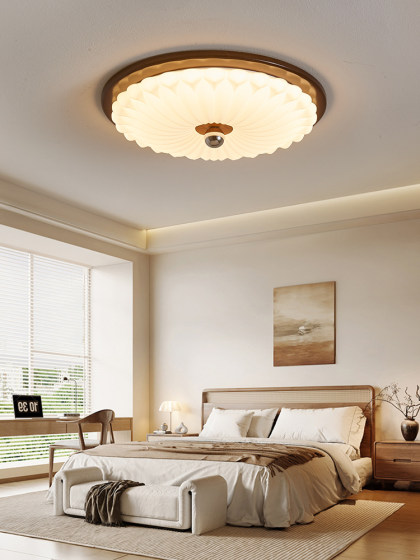 Retro Medieval Ceiling Lamp, French Creative Eye Protection Master Bedroom Lamp, Restaurant Aisle Lamp, High-End Study Lamp