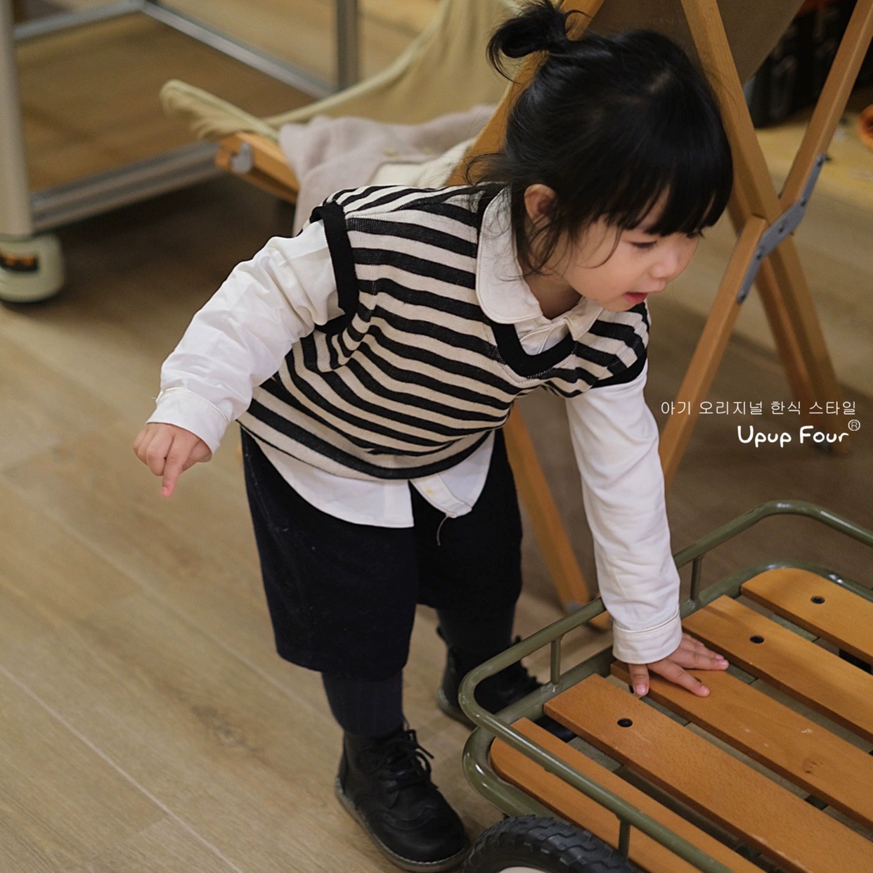 upupfour original ins Korean baby spring and autumn knit sweater vest vest male and female baby knitted vest