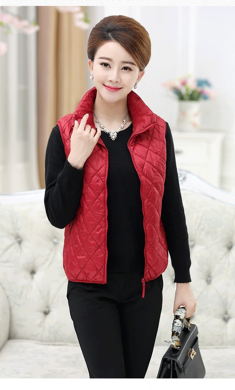 Áo vest nữ trung niên cỡ lớn Quần áo nữ trung niên cotton mùa thu và mùa đông vest mỏng phần ngắn áo khoác mẹ xuống váy cho phụ nữ trung niên