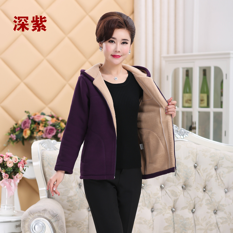 Phụ nữ trung niên mùa thu và mùa đông áo len áo len mẹ tải kích thước lớn dày cộng với áo khoác lông cừu lông cừu nữ áo kiểu trung niên 2020