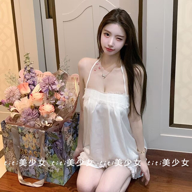 【Titi Beauty Girl】White Floral Halter Neck Dress, Pure White Lace, Thin Satin, Loose Short Dress