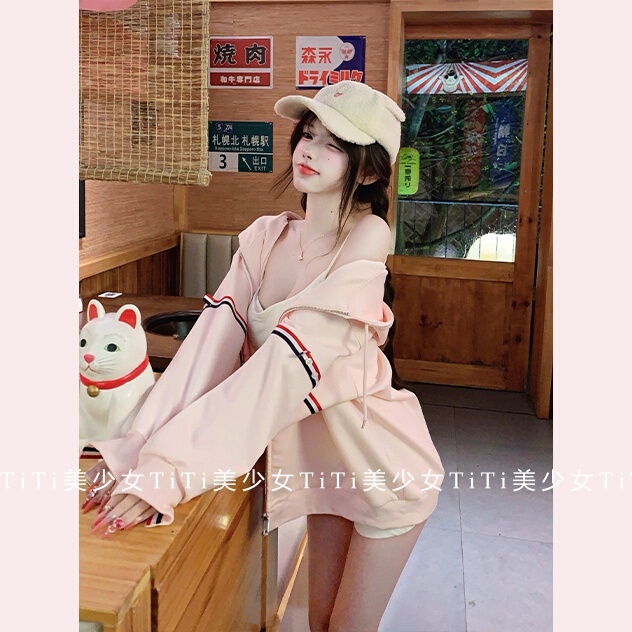 【Titi Beautiful Girl】Autumn and Winter Girly Three-Color Ribbon Soft Pink Hooded Zip-Up Loose Sweatshirt Jacket for Women 【Titi Beautiful Girl】Autumn and Winter Girly Three-Color Ribbon Soft Pink Hooded Zip-Up Loose Sweatshirt Jacket for Women