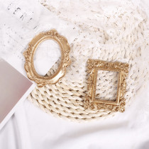 Retro ins photo props photo frame earrings manicure hand ornaments accessories Gu Mei photo props background