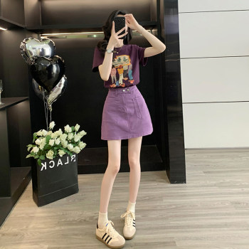 ຊຸດແຟຊັ່ນແບບສະບາຍໆສຳລັບຜູ້ຍິງລະດູຮ້ອນ ສີມ່ວງ ແຂນສັ້ນ ເດນິມ ສິ້ນກະໂປງສອງສິ້ນ ແບບເກົາຫຼີ ຫຼຸດອາຍຸ ຄົບຊຸດ