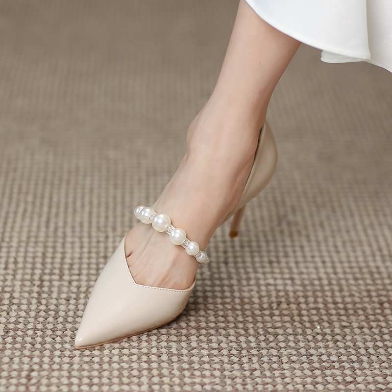 Niche High-Heeled Shoes for Women, Stiletto Heels, 2026 New Style, White, Elegant, Sexy, Pearl Strap, French Pointed Toe Pumps Niche High-Heeled Shoes for Women, Stiletto Heels, 2026 New Style, White, Elegant, Sexy, Pearl Strap, French Pointed Toe Pumps