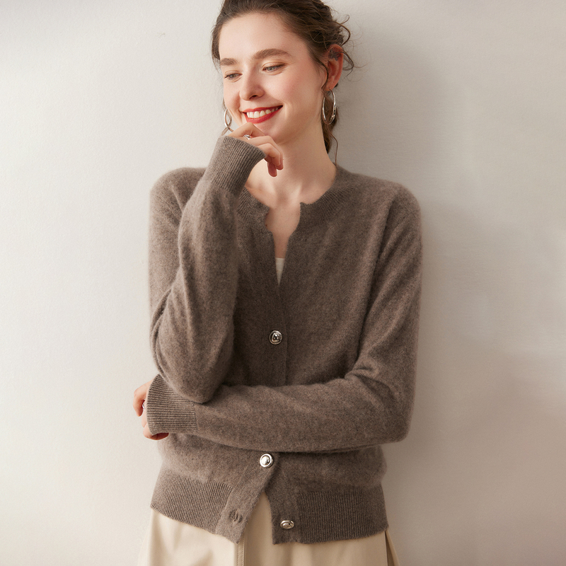 2025 Autumn New Cashmere Sweater Women's Round Neck Knitted Cardigan Loose Slimming Sweater Coat Solid Color Top 2025 Autumn New Cashmere Sweater Women's Round Neck Knitted Cardigan Loose Slimming Sweater Coat Solid Color Top