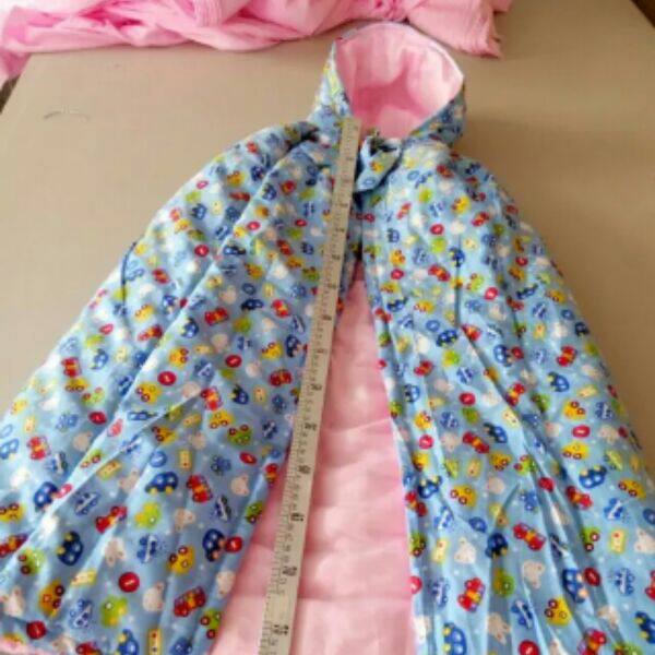 Winter pure hand-sewn cotton fabric thickened warm infant hooded cotton cloak Cape tailored
