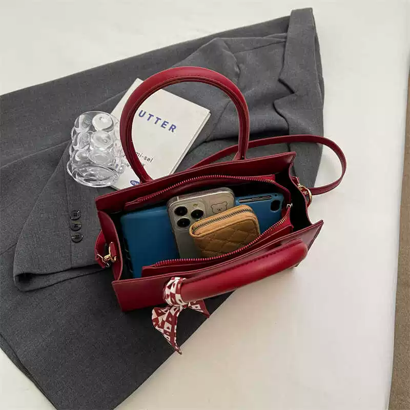 Handheld red capacious shoulder bag for bride, high-quality style