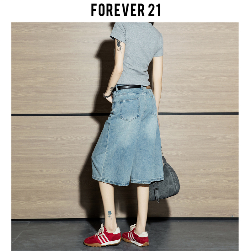 Forever 21 Light Blue Cropped Denim Pants for Women, Summer American High Street Style, Loose Fit, Slimming Wide-Leg Mid-Length Pants