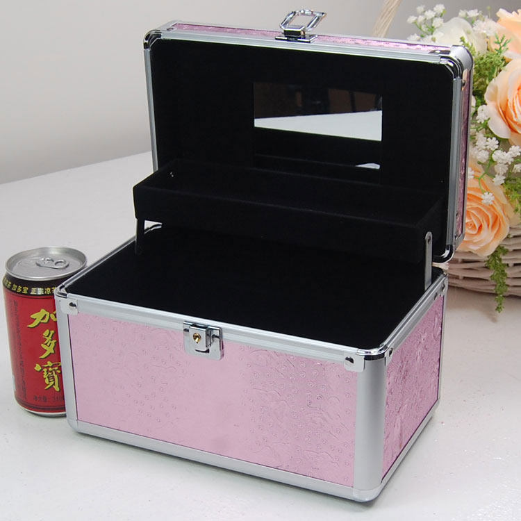 Foot massage technician on the bell portable tool box foot bath pedicurist beauty salon storage box bath makeup box