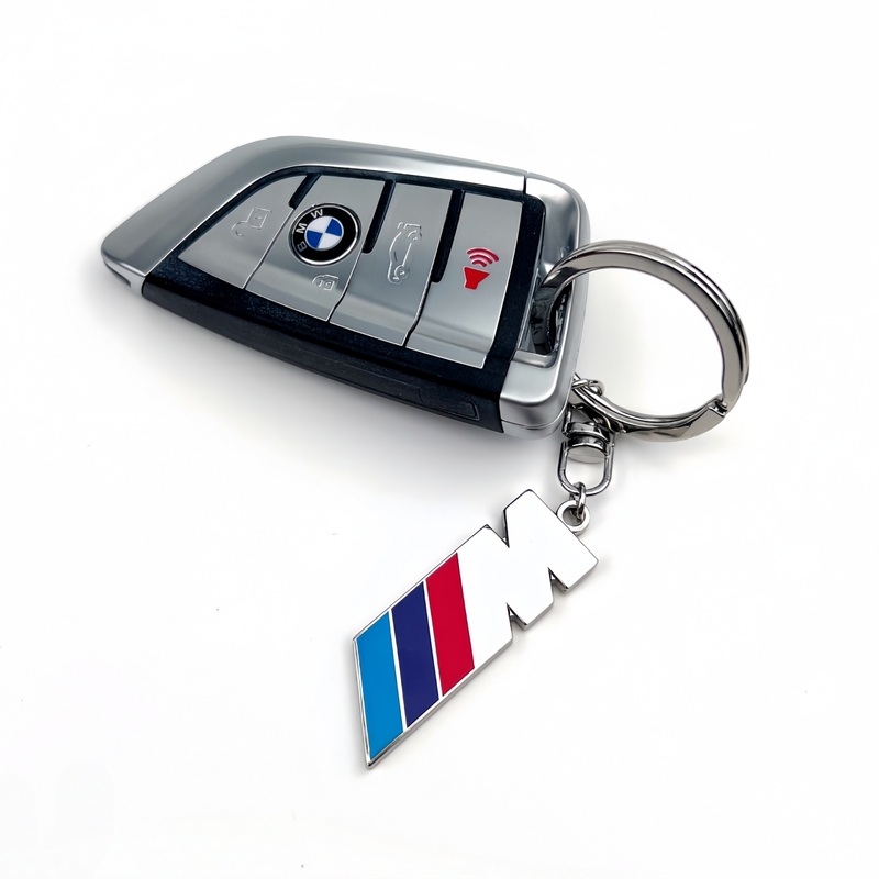 Suitable for Bmw Keychains, 4S Store Gifts, Car Logo Electroplating, m Logo Double-Sided Enamel Pendant, Simple Car Bmw Ornament