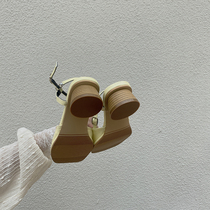 Sisters rush to buy sandals 2021 The new Summer Sendai Fairy Atmosphere follows the French Niche Roma Women Shoes