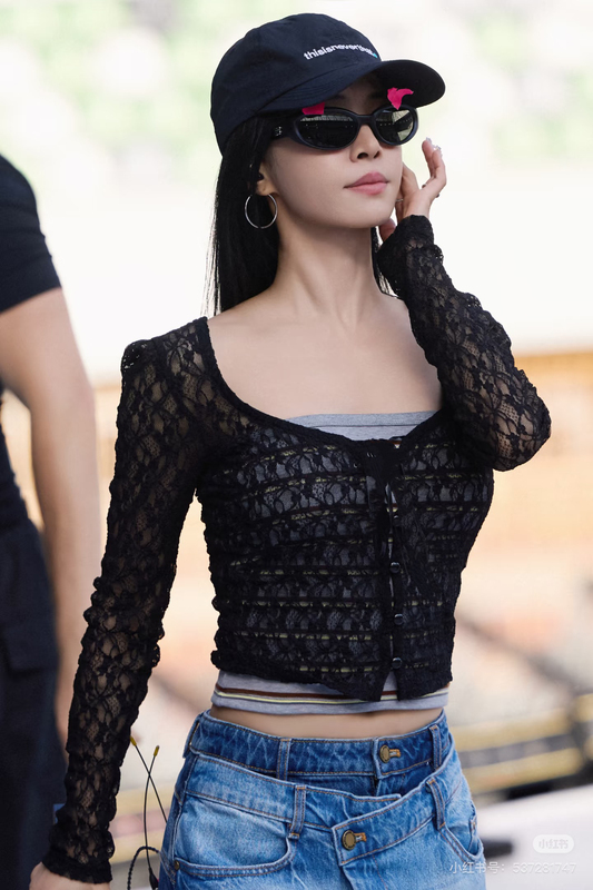 Jolin Tsai's Same Style 2026 Summer New Black Sexy See-Through Cardigan Jacket Long-Sleeve Short Knit Sun Protection Shirt