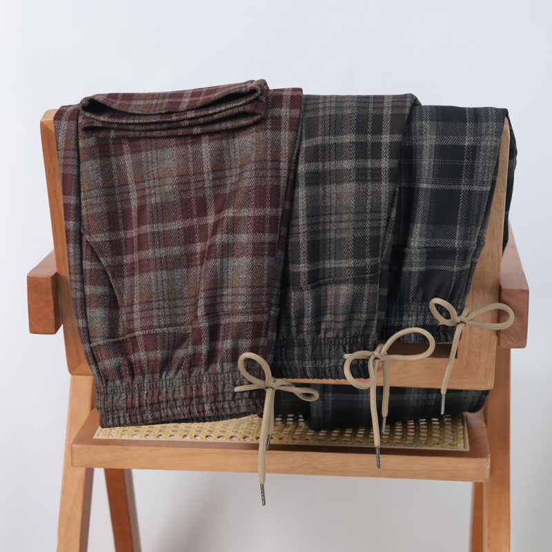 Middle-Aged and Elderly Women's Plaid Pants for Spring and Autumn, Loose Straight High-Waisted Pure Cotton Casual Nine-Point Pants for Mothers and Grandmothers