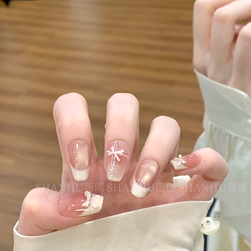 Zhizhi Nunu Handmade Wearable Nails 2025 New Style Manicure Fake Nails French Cat Eye Brightening Versatile Elegant