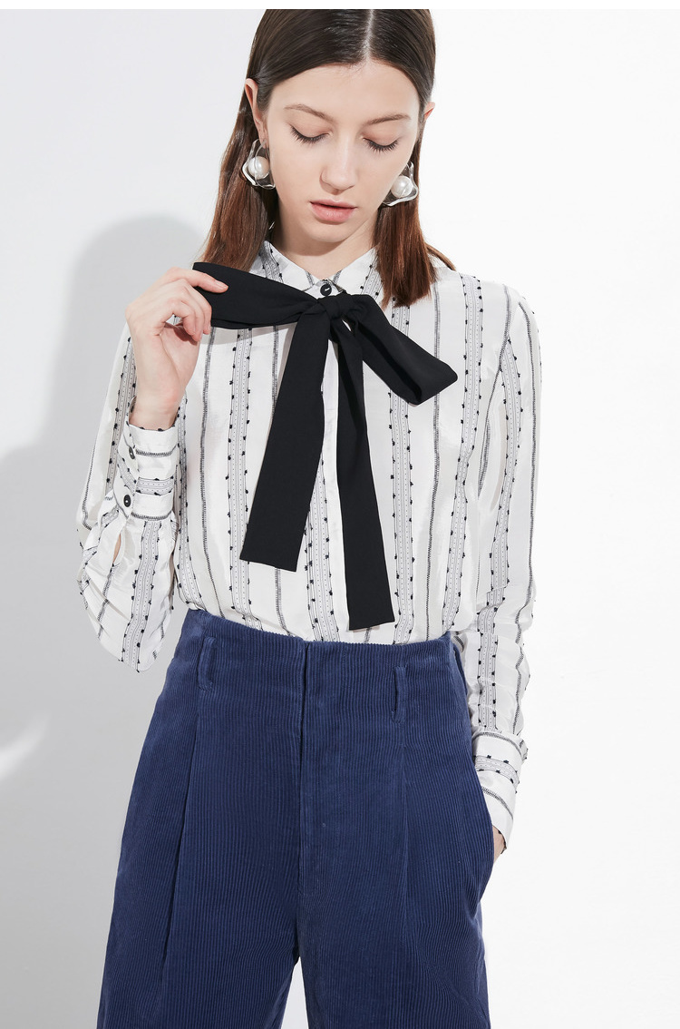 Lily2018冬新款女装领口系带气质商务通勤撞色系带领直筒长袖衬衫