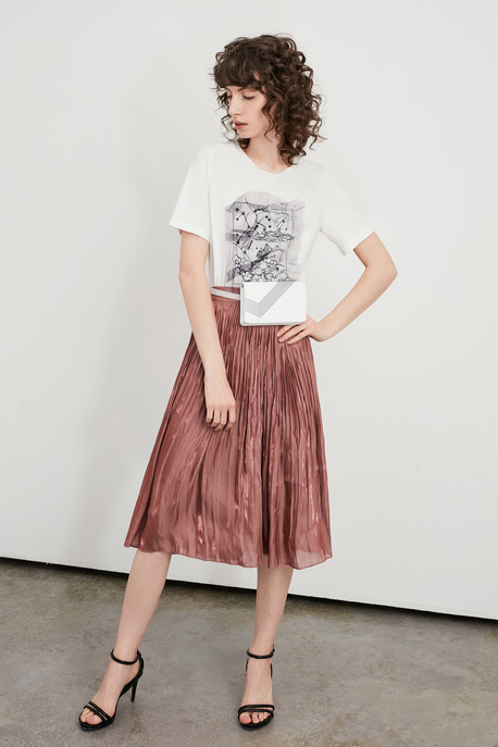 Lily2018 mùa hè mới của phụ nữ thời trang sáng bóng dài xếp li váy váy 118240C6121 váy đuôi cá ngắn