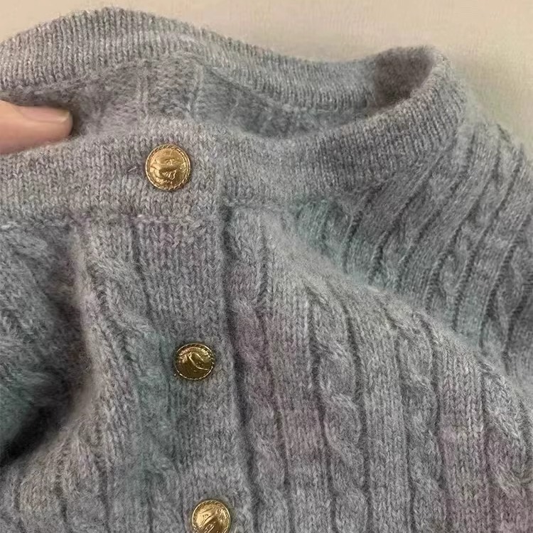 100% Merino Wool Cardigan for Women, Early Spring 2026, Cable Knit Sweater with Small Gold Buttons, Cashmere Sweater Coat 100% Merino Wool Cardigan for Women, Early Spring 2026, Cable Knit Sweater with Small Gold Buttons, Cashmere Sweater Coat