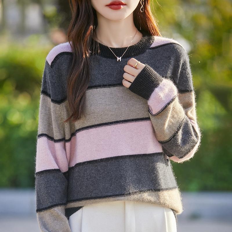 Autumn and Winter New Style Casual Thickened Round-Neck Color-Blocked Women's Age-Reducing Pullover Retro Long-Sleeved Warm Inner Top Autumn and Winter New Style Casual Thickened Round-Neck Color-Blocked Women's Age-Reducing Pullover Retro Long-Sleeved Warm Inner Top