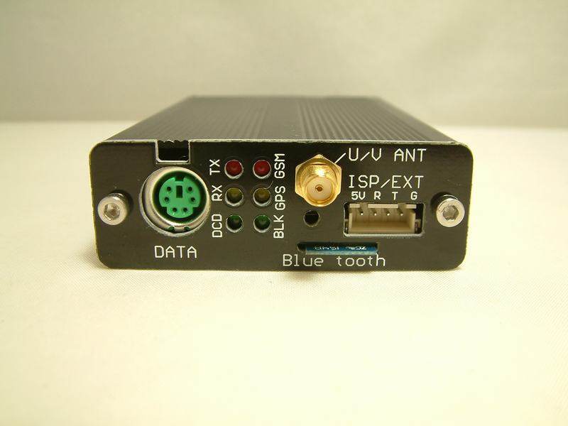APRS 51G3 GPRS mobile gateway The first built-in UV intercom module supports dual servers