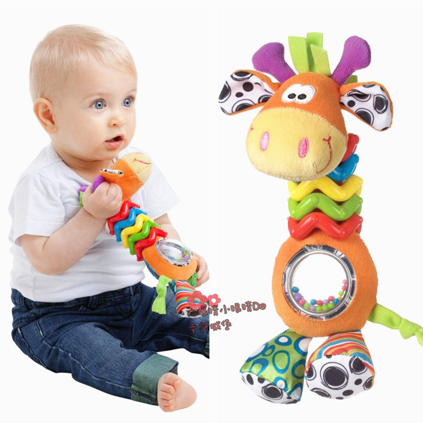 Original dress Australian playgro ultra cute giraffe rocking bell stick Goodenware Loud paper Exercise Hearing and small hand strength